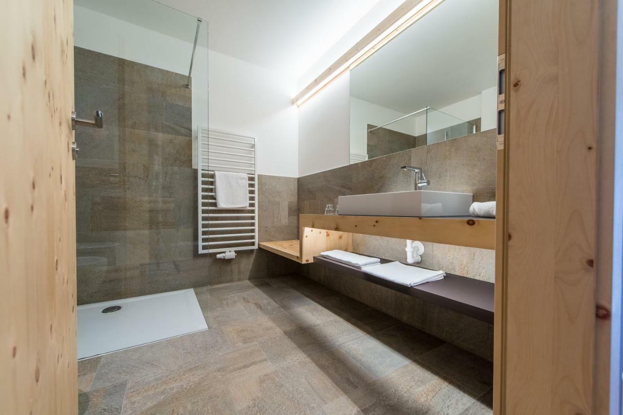 Hotel Alpenrast Riva di Tures Exterior photo